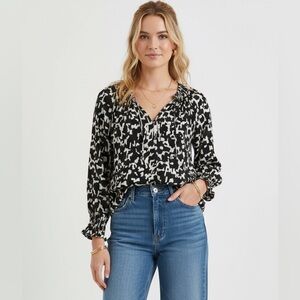 Rails Mariah Blouse in Ebony Size Medium Abstract Print Business Casual